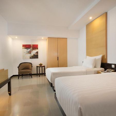 Hotel Santika Premiere Malang Zimmer foto