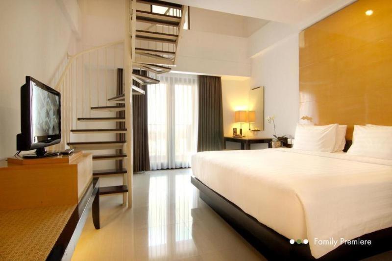Hotel Santika Premiere Malang Zimmer foto